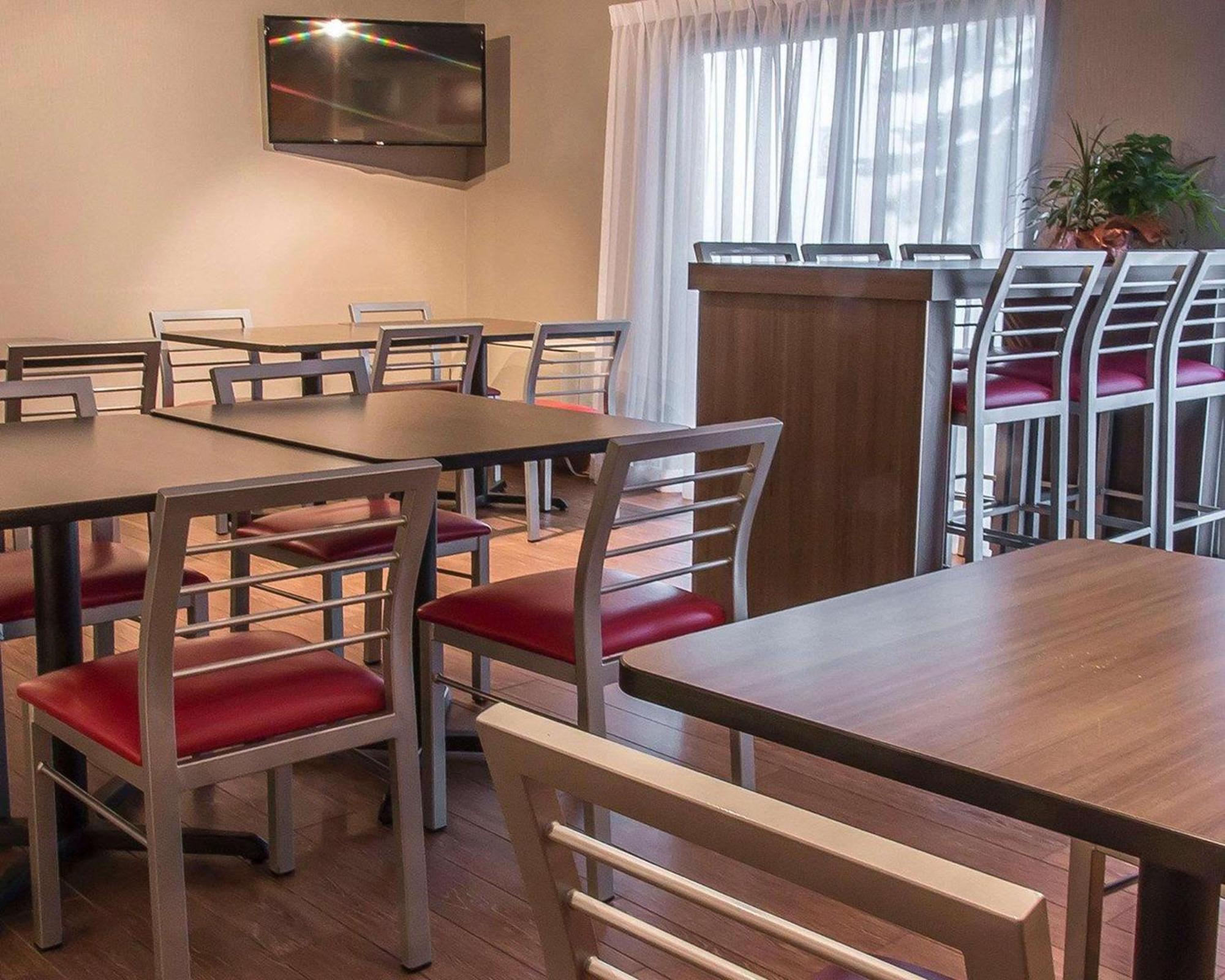 Comfort Inn Тандер-Бей Екстер'єр фото