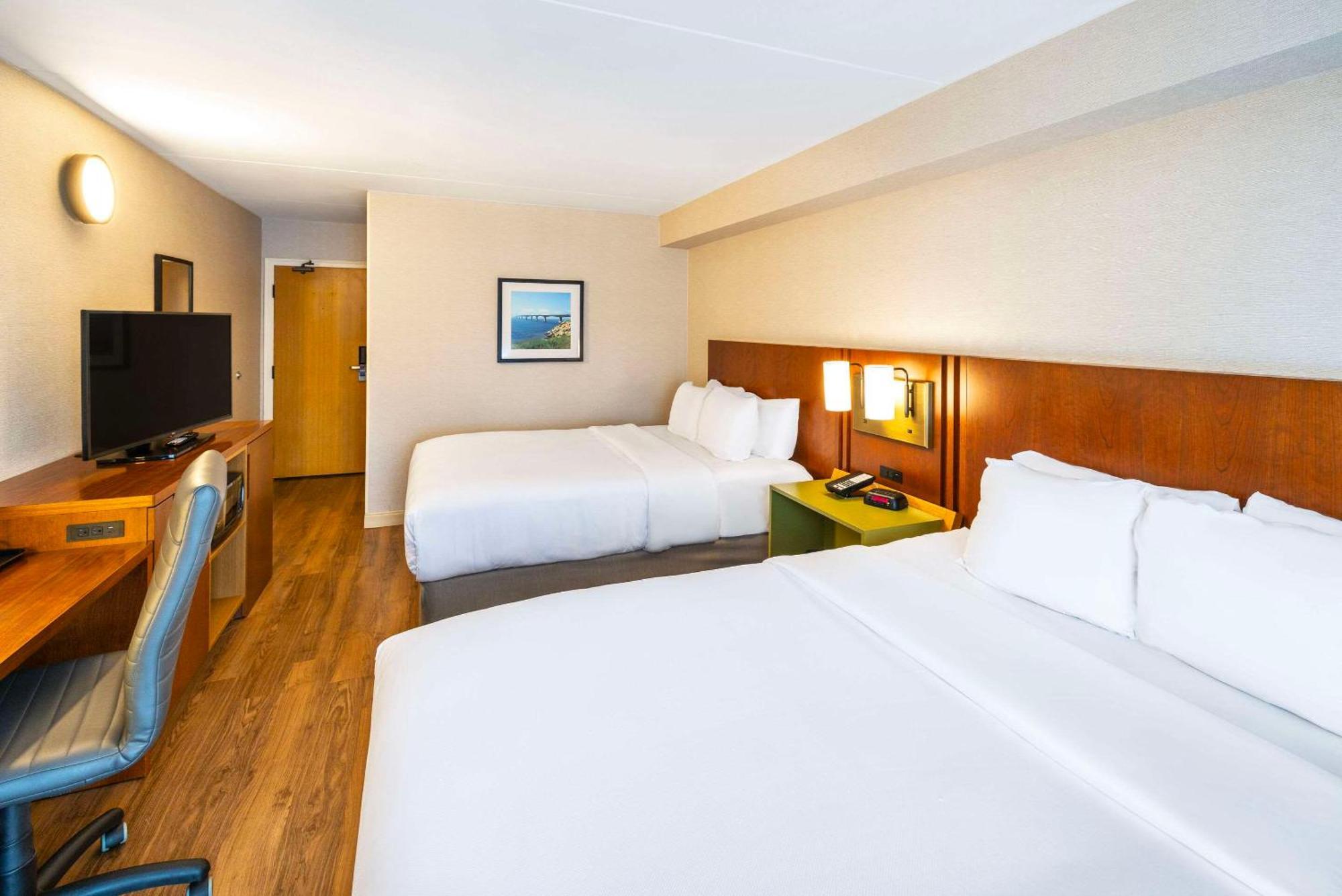 Comfort Inn Тандер-Бей Екстер'єр фото